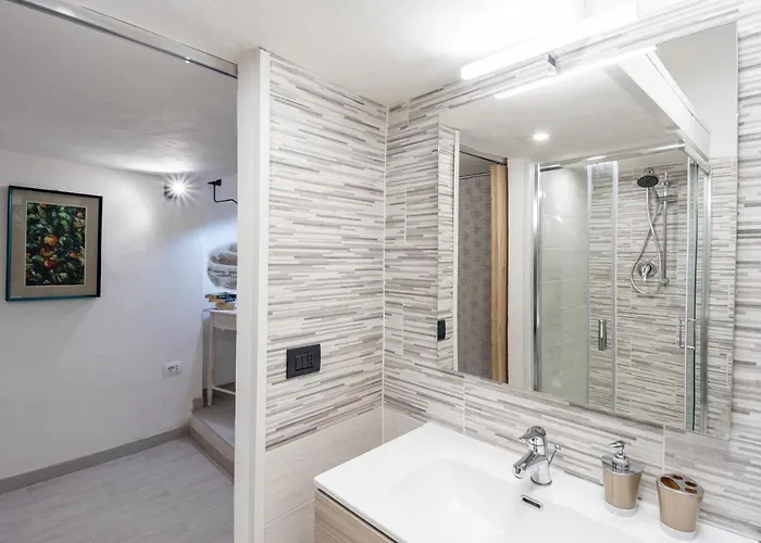 Lejlighed Guesthost - Casino E Ariston Theatre